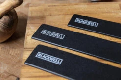 Blackwell Mesbeschermer - Universeel - Zwart - Voor Messen Met Een Lemmet Tot 22 Cm -Beste Keukengerei 11 Blackwell Messenbeschermers sfeer 2