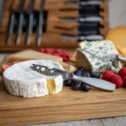 Boska Kaasset Ultimate Monaco+ (Eikenhouten Serveerplank & 10 RVS Kaasmessen) - 11 Delige Set -Beste Keukengerei 307105 Ultimate cheese set Monaco 433