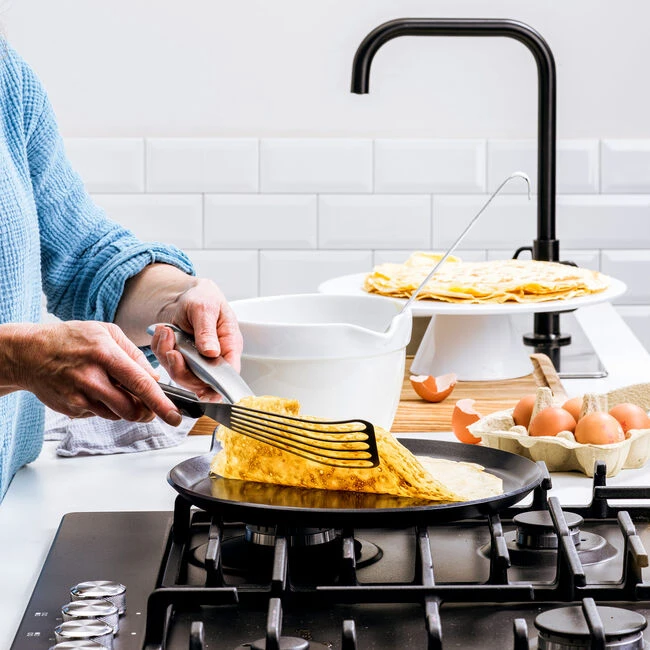 GreenPan Pannenkoekenpan Copenhagen - Zwart - ø 28 Cm - Keramische Anti-aanbaklaag 6 GreenPan Pannenkoekenpan Copenhagen - Zwart - ø 28 Cm - Keramische Anti-aanbaklaag - Afbeelding 4