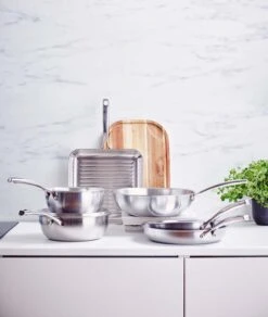 BK Grillpan Superior Tri-Ply - 28 X 28 Cm - Zonder Anti-aanbaklaag -Beste Keukengerei 62118dd31368e69ff2d0035c776483d26ddefbd9 BK SUPTR ESH 3PLY 6 7 pc Set 1