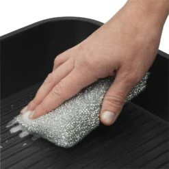 Blackwell Pannensponsje Zilver 7 Blackwell Pannensponsje Zilver -Beste Keukengerei Blackwell Pannensponsje Zilver in gebruik 2