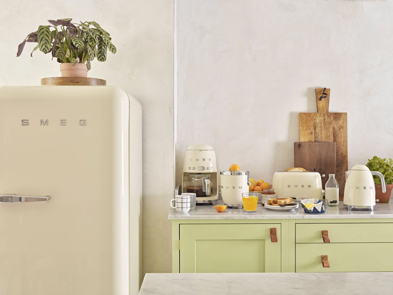 SMEG Citruspers - Elektrisch - Creme - CJF11CREU 9 SMEG Citruspers - Elektrisch - Creme - CJF11CREU - Afbeelding 7