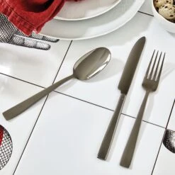 Sambonet Bestekset Flat - Zwart - 36 Delig / 6 Personen -Beste Keukengerei Sambonet Bestekset Flat Zwart 36 Delig