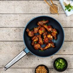 Westinghouse Wokpan Performance - Bravery Blue - ø 28 Cm - Standaard Anti-aanbaklaag -Beste Keukengerei WCCW0095028BL 12