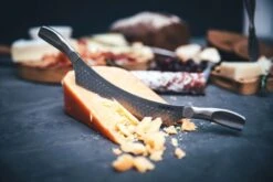 Boska Kaasmes Comté Monaco+ -Beste Keukengerei Web IMG 5830 d8664096 e67c 4a7d b00a 34b7994cf186 2400x5B15D