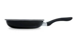 BK Koekenpan Fortalit - ø 24 Cm - Geëmailleerde Anti-aanbaklaag -Beste Keukengerei c196567377165b80439afa290406321e340708b7 B1208 714 FORTA PD HR 300dpi 1