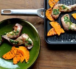 Valira Grillpan Aire Met Handgrepen - 28 X 28 Cm - Standaard Anti-aanbaklaag -Beste Keukengerei grillpansfeerfoto3 3