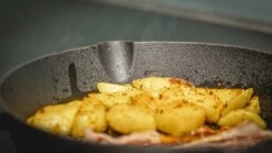 Blackwell Koekenpan - Gietijzer - ø 20 Cm - Zonder Anti-aanbaklaag -Beste Keukengerei jh gietijzer 1 7