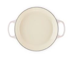 Le Creuset Braadpan Signature - Campagnard - Shell Pink - ø 26 Cm / 2.2 Liter -Beste Keukengerei le creuset campagnard shell pink 26cm 2