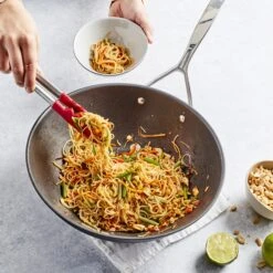 Demeyere Wokpan Alu Pro 5 - Duraslide Titanium - ø 30 Cm - Standaard Anti-aanbaklaag 11 Demeyere Wokpan Alu Pro 5 - Duraslide Titanium - ø 30 Cm - Standaard Anti-aanbaklaag -Beste Keukengerei pdp masonry content demeyere alu pro 5 wok dura spft utensils