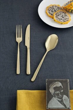 Sambonet Bestekset Linear - Champagne - 24 Delig / 6 Personen -Beste Keukengerei sambonet bestekset linear champagne sfeer