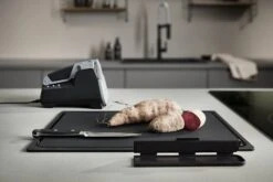 Wusthof Messenslijper - Elektrisch - Easy Edge -Beste Keukengerei wocs mood front 05